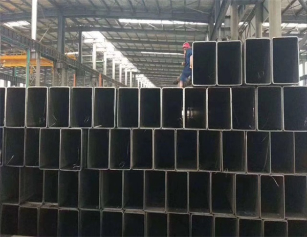 Q355B非標無縫方管